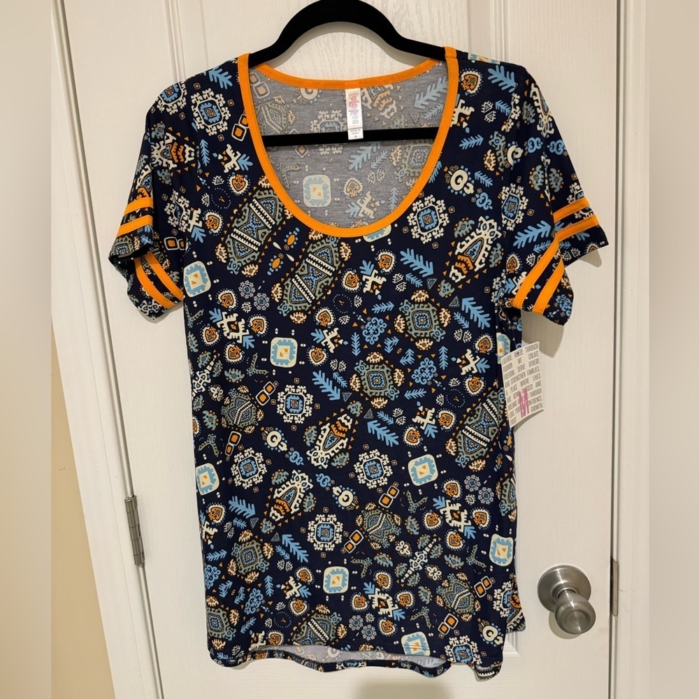 LuLaRoe, Classic T, New w/Tags